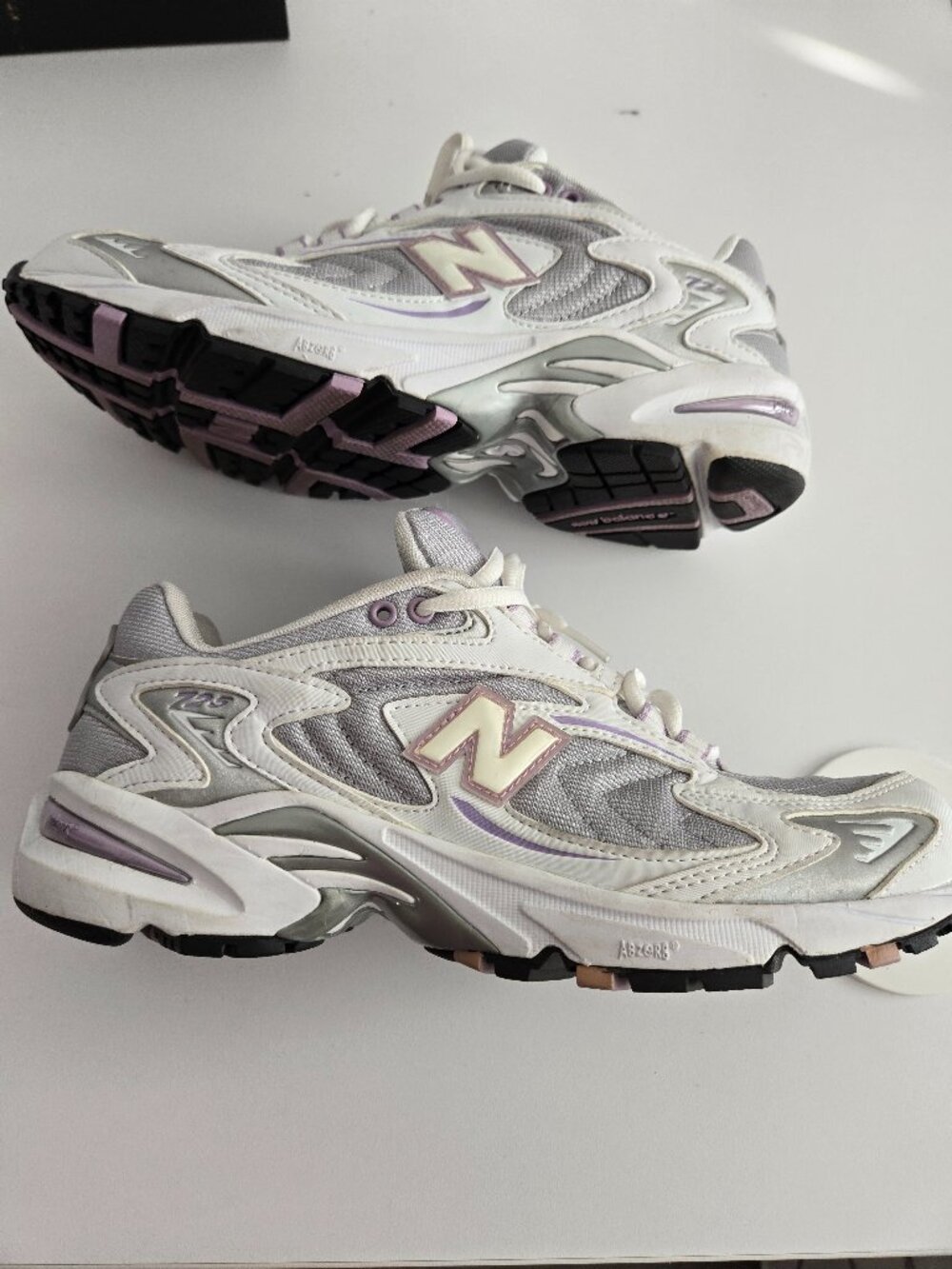 New balance running shoes